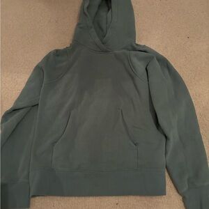 Women’s Green lululemon soft strewn